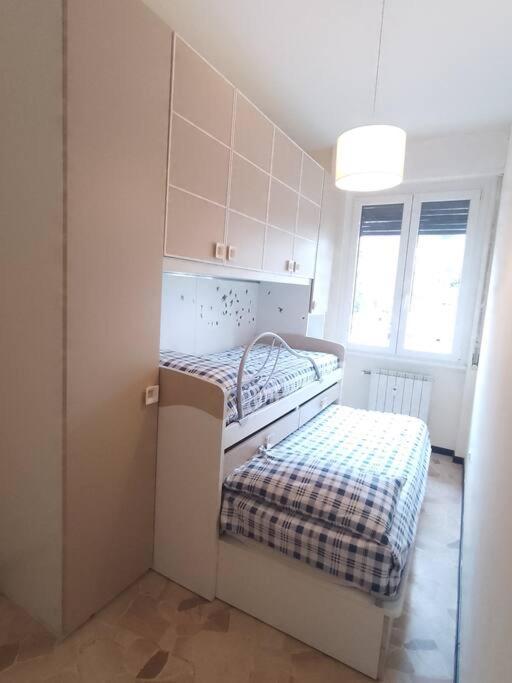 Elizabeth House Apartment Комо Екстериор снимка