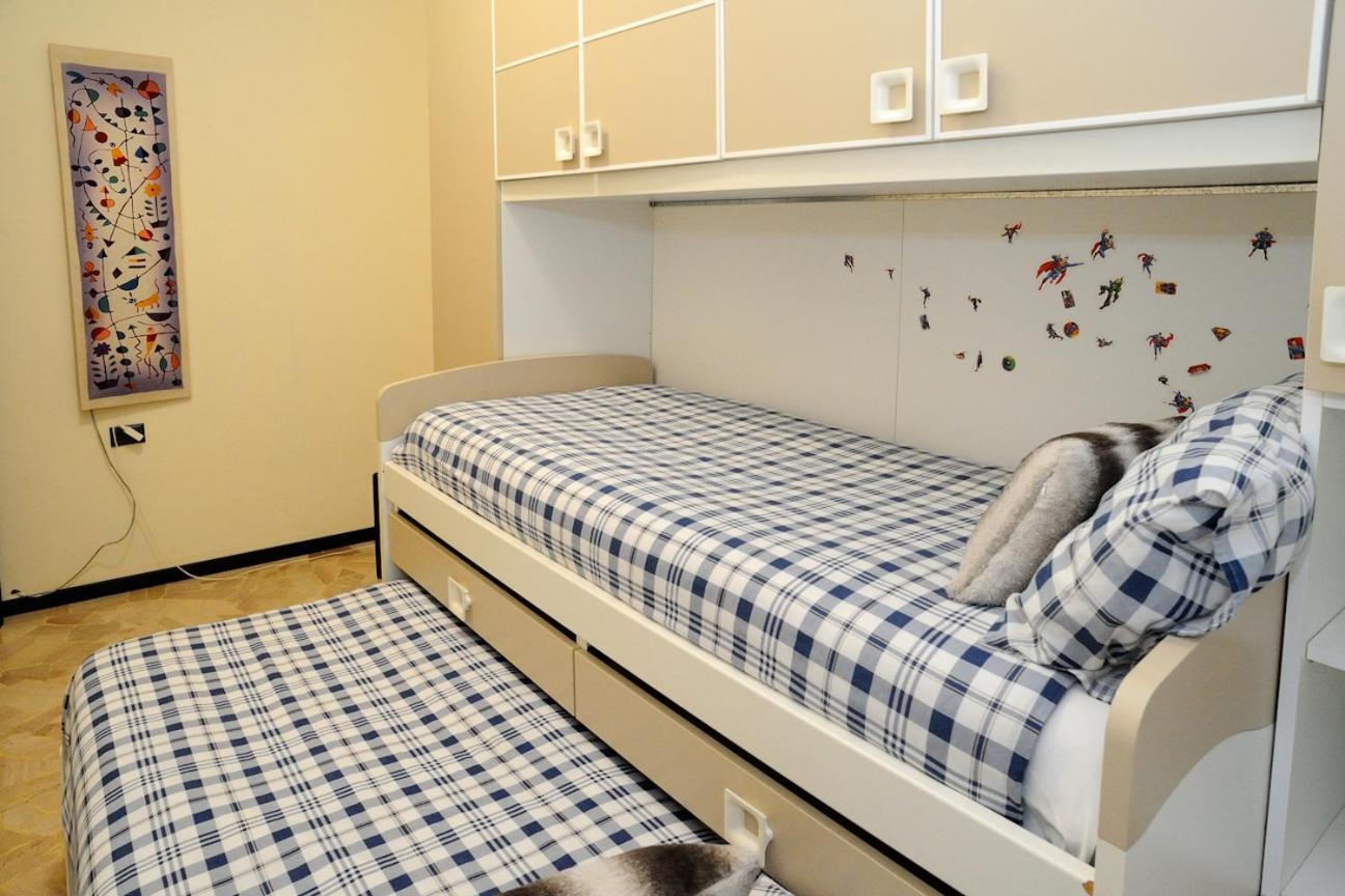 Elizabeth House Apartment Комо Екстериор снимка