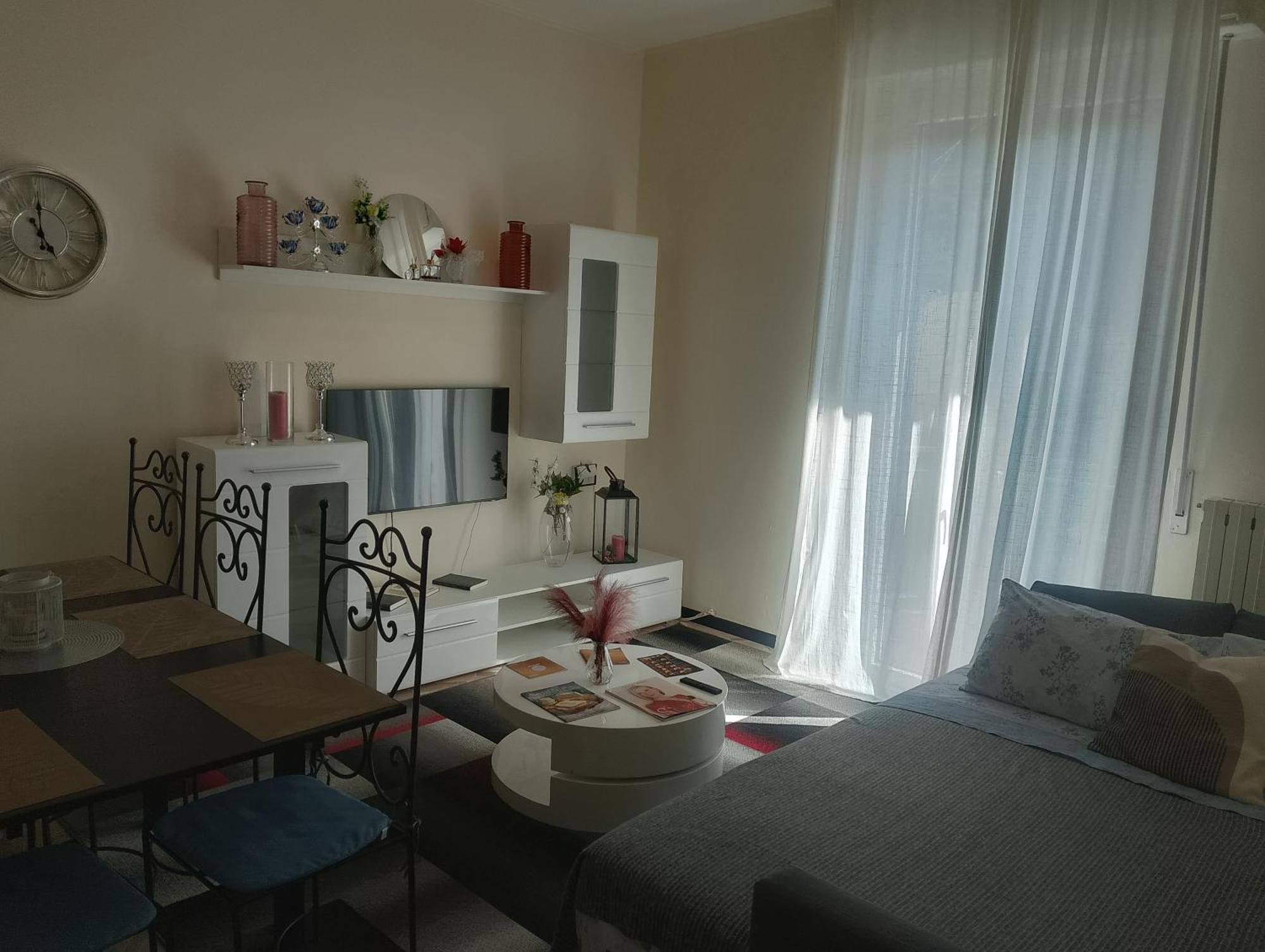 Elizabeth House Apartment Комо Екстериор снимка
